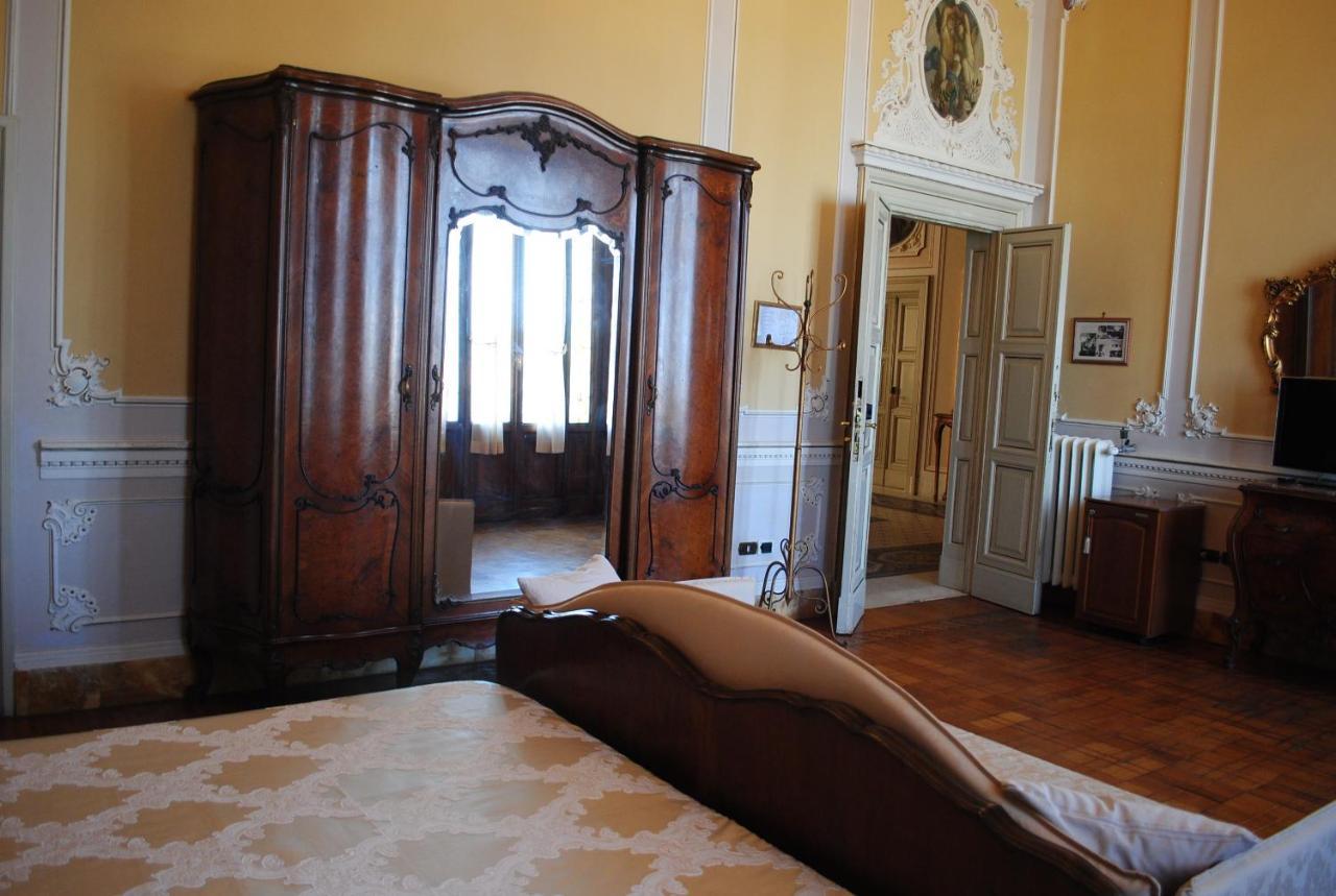 Villa Tina Hotel Viareggio Luaran gambar