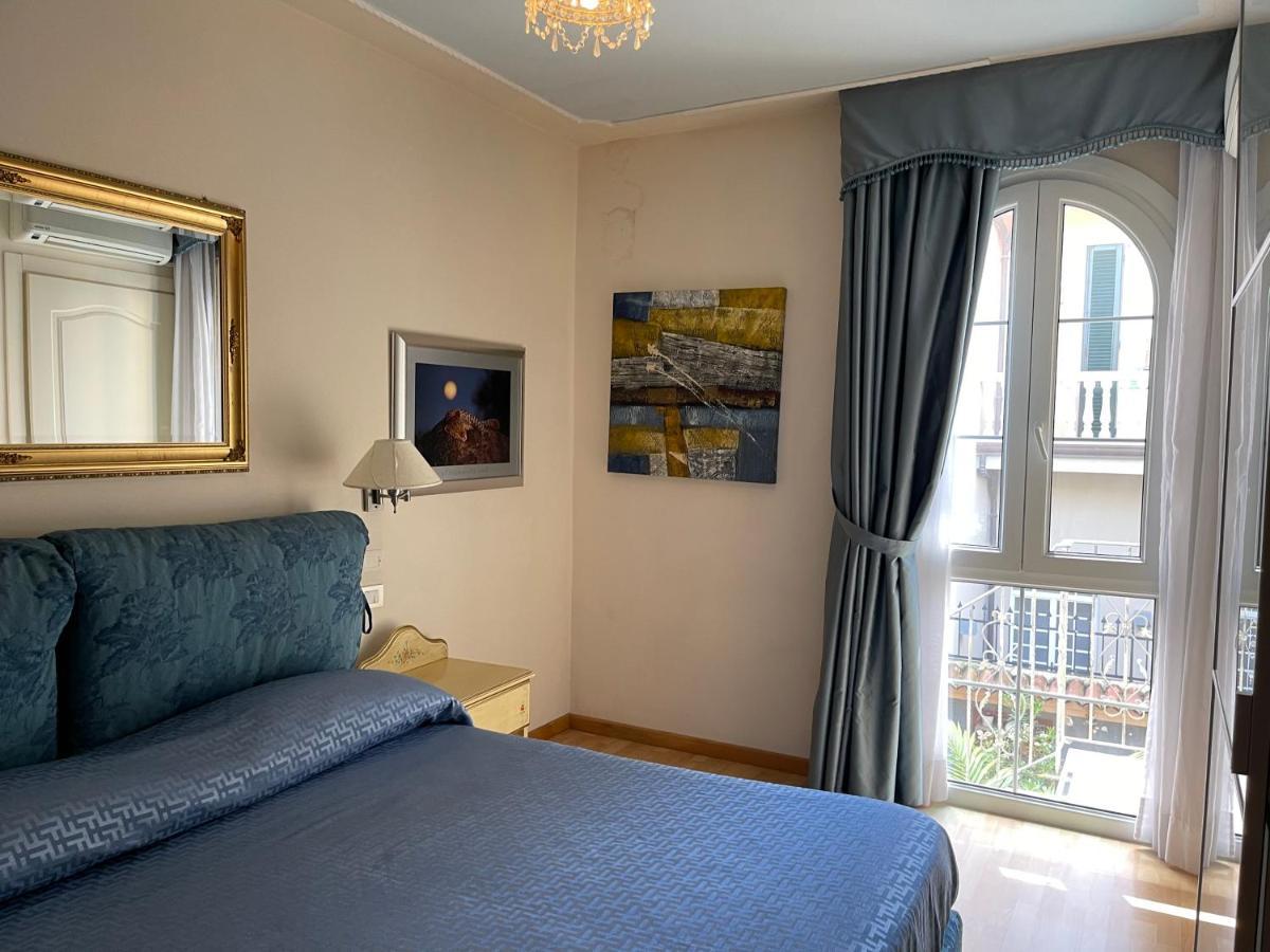 Villa Tina Hotel Viareggio Luaran gambar
