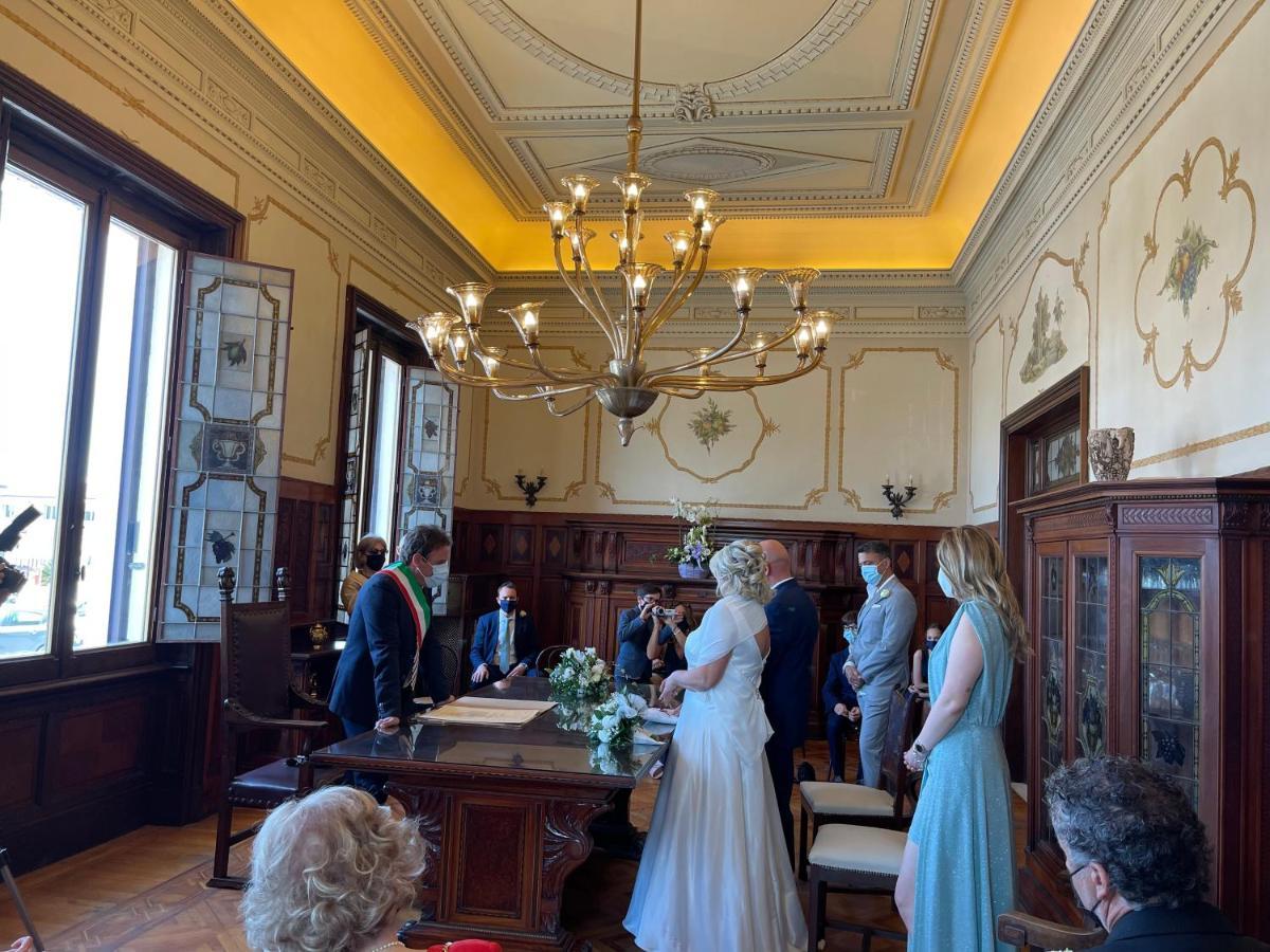 Villa Tina Hotel Viareggio Luaran gambar