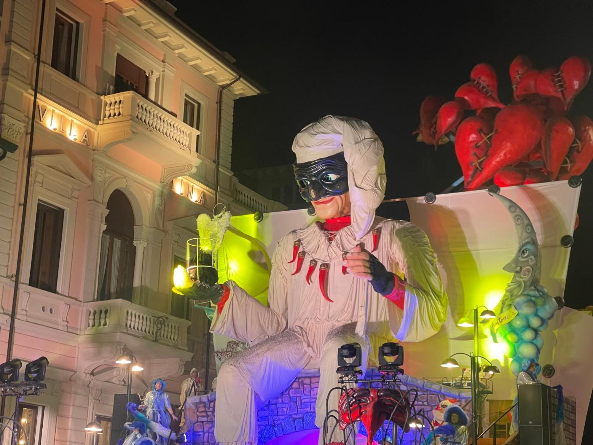 Villa Tina Hotel Viareggio Luaran gambar